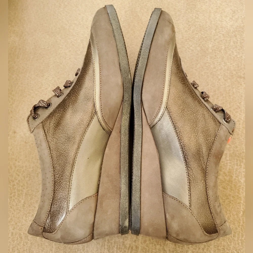 Mephisto Mobils Leather Virina - Grey Wedge Sneaker Size 10 Womens